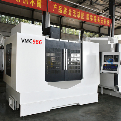 Centro di lavorazione Vmc966 di asse della macchina 3 di CNC VMC di Fanuc con il fuso Bt40