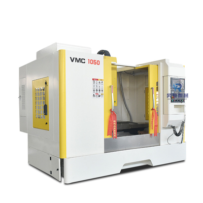 Centro di lavorazione VMC 1050 di verticale VMC di CNC di 4 assi con il regolatore di Siemens