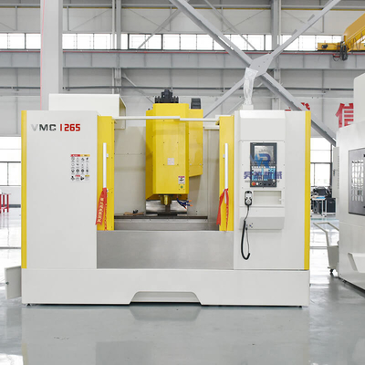 Centro di lavoro verticale CNC per la lavorazione dei metalli Macchina Vmc1265 3 assi