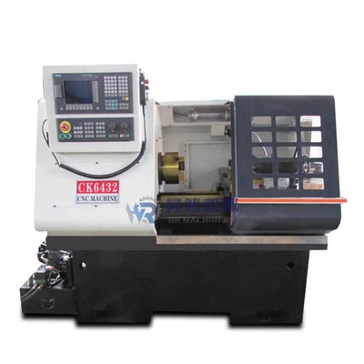 Alta precisione di giro della macchina del tornio di CNC di Ck6432 4kw