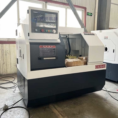 CK0640 Macchina CNC per il taglio verticale del tornio